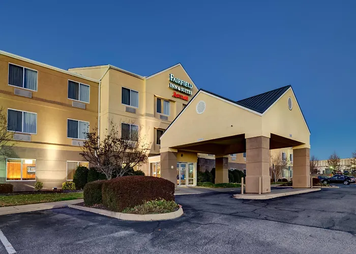 Fairfield Inn And Suites By Marriott Potomac Mills
