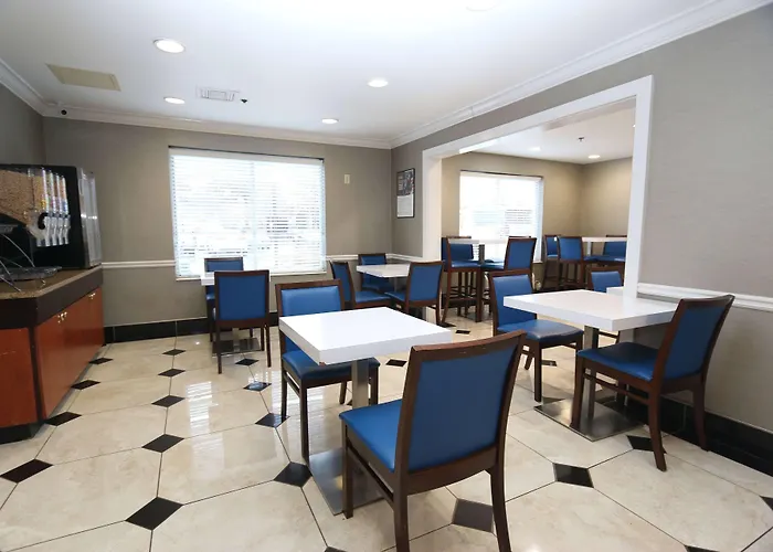 Baymont By Wyndham Lithia Springs Atlanta