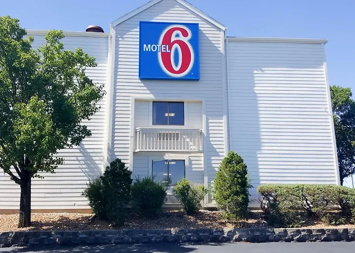 Motel 6-, Mo
