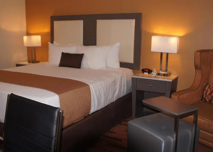 Baymont By Wyndham Chicago/Alsip Hotel