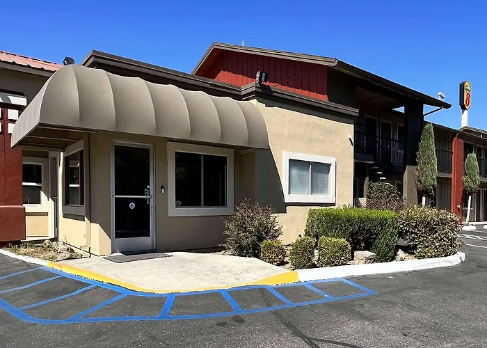 Super 8 By Wyndham Red Bluff