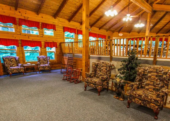 Smoketree Lodge