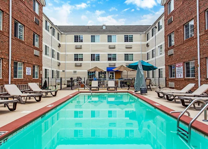 Mainstay Suites Greenville Airport