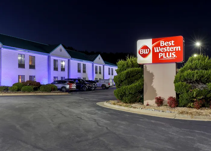 Best Western Plus South Hill Inn