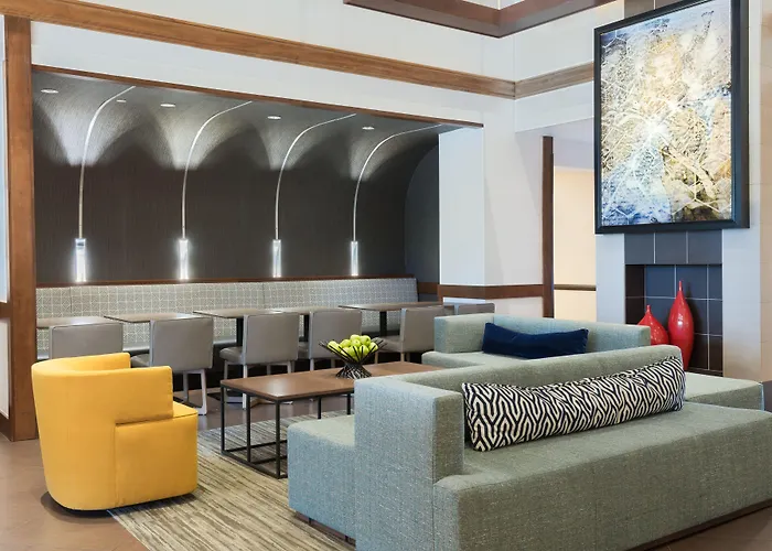 Hyatt Place Boston - Medford