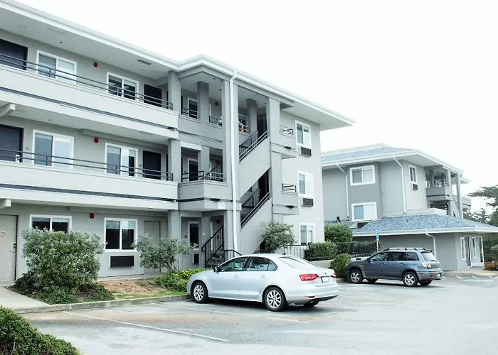 Country Inn & Suites By Radisson, Monterey Beachfront-, Ca