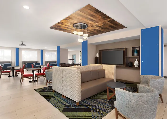 Holiday Inn Express Vero Beach-West I-95 By Ihg