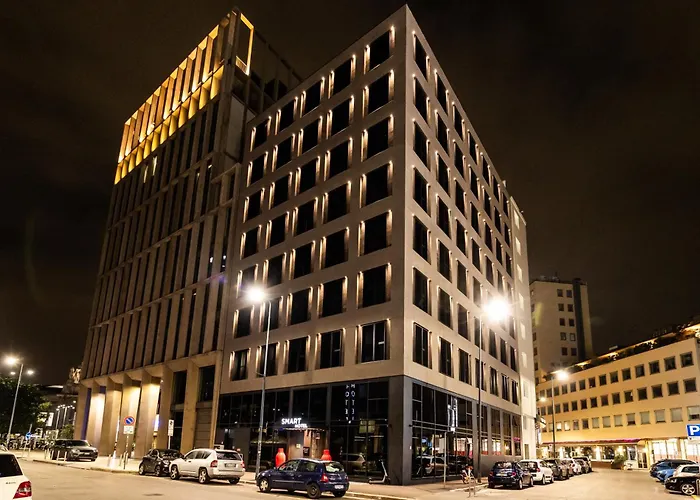 Smart Hotel Central