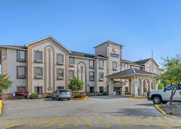 Comfort Inn & Suites - Louisville Area