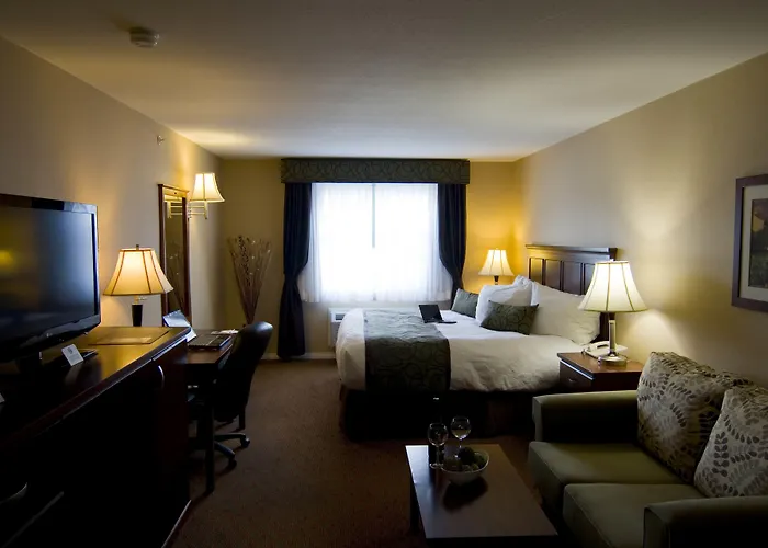 Best Western Plus & Suites