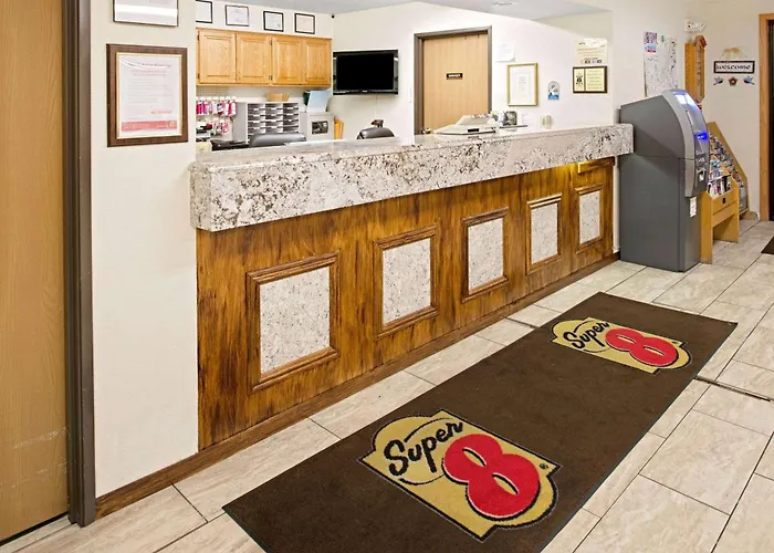 Super 8 By Wyndham Omaha Eppley Airport/Carter Lake