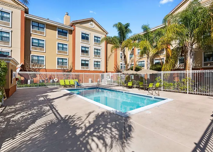 Extended Stay America Premier Suites - Union City - Dyer St