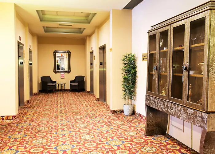 La Crystal Hotel -Los Angeles-Long Beach Area