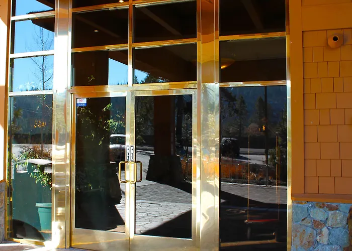 Donner Lodge