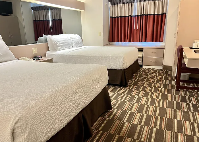 Microtel Inn & Suites By Wyndham Bloomington Msp Airport