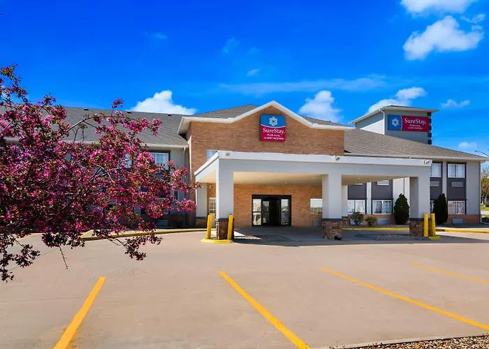 Surestay Plus Hotel By Best Western Topeka