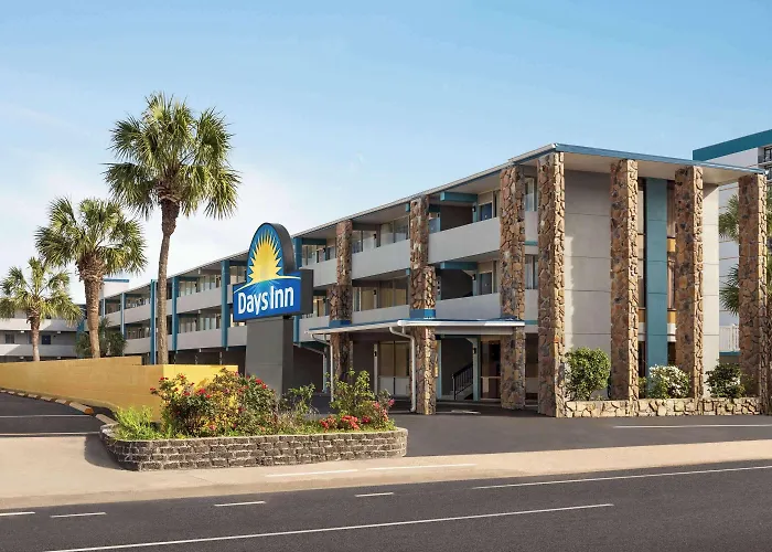 Days Inn By Wyndham -Beach Front