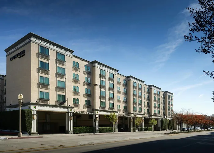 Courtyard By Marriott Los Angeles Pasadena Old Town