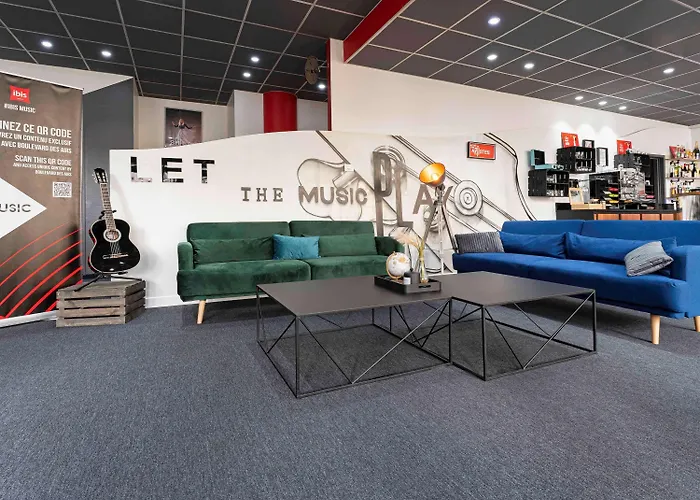 Hotel Ibis Paris Pantin Eglise