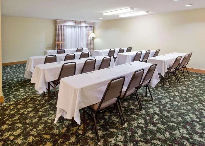 Country Inn & Suites By Radisson, Hiram, Ga