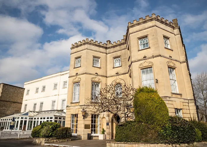 Arnos Manor Hotel