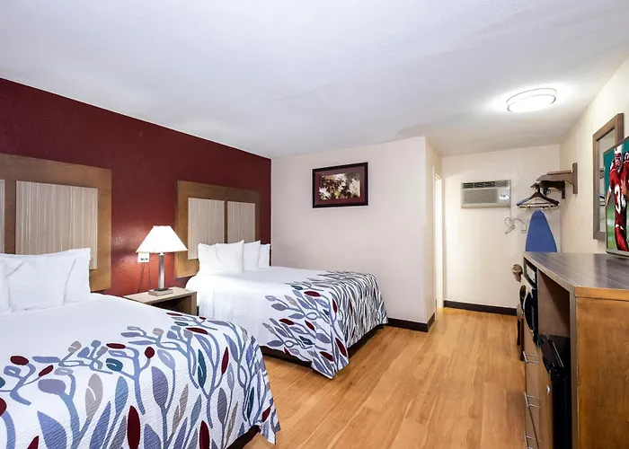 Red Roof Inn - Jersey Shore