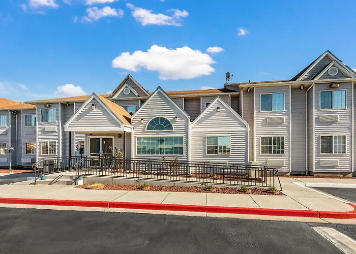 Quality Inn & Suites Near Nas