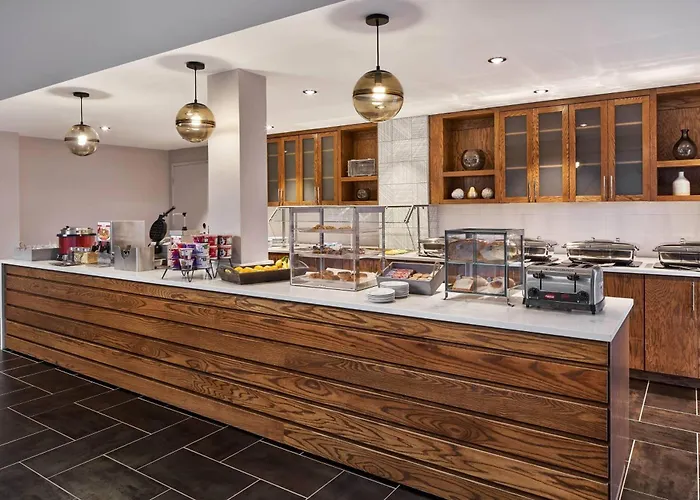 Delta Hotels By Marriott Norfolk Airport