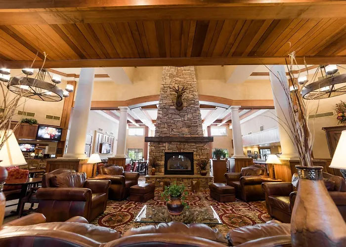 Mcm Elegante Lodge & Resorts