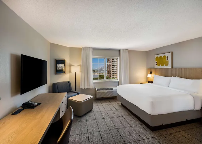 Sonesta Simply Suites Jersey City