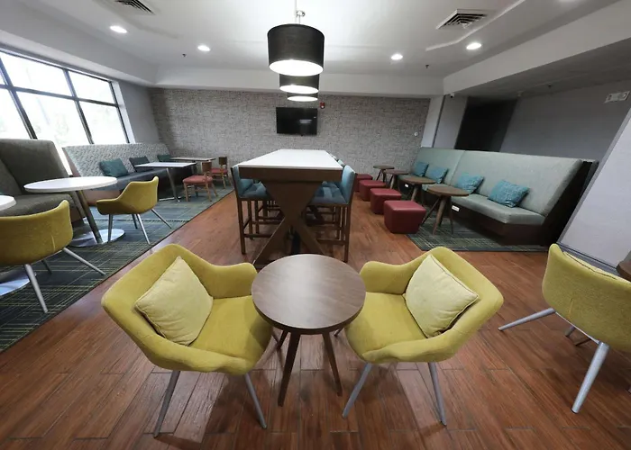 Hampton Inn Hutchinson