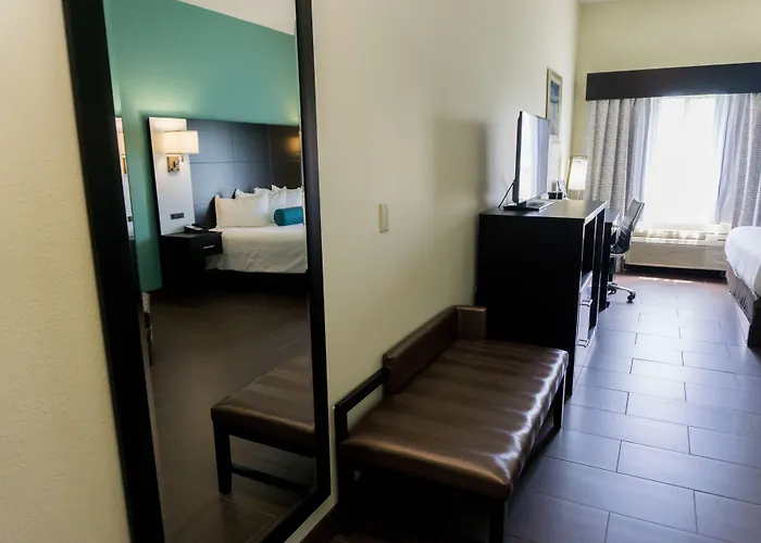 Best Western Mayport Inn And Suites Atlantic Beach