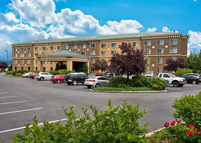 Oxford Suites