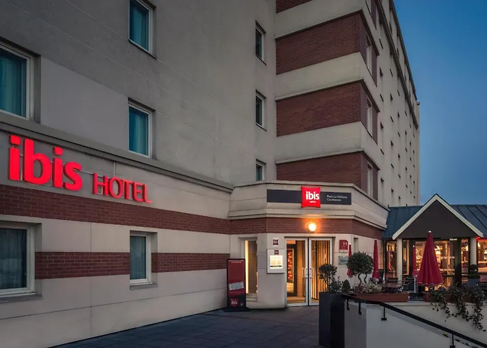Ibis Paris La Defense