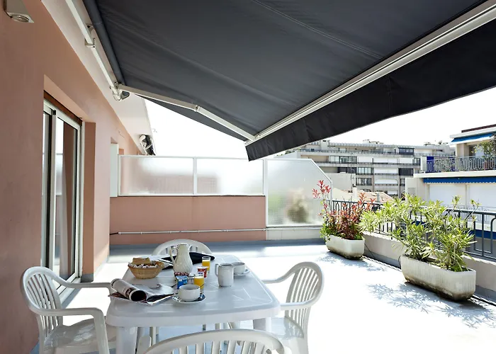 Hôtels pas chers à Juan-les-Pins