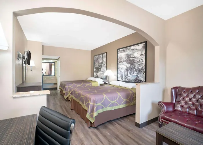 Super 8 By Wyndham