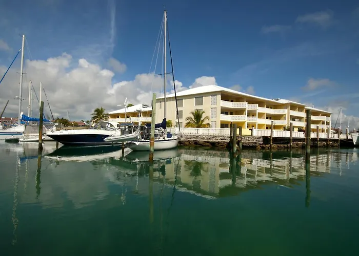 Ocean Reef Yacht Club &