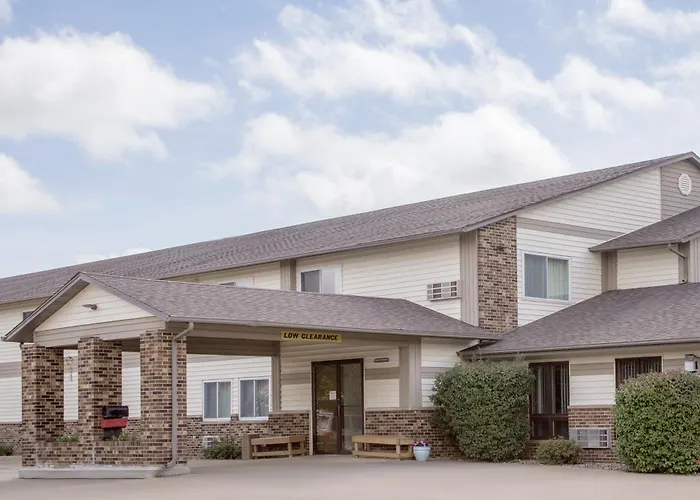 Super 8 By Wyndham