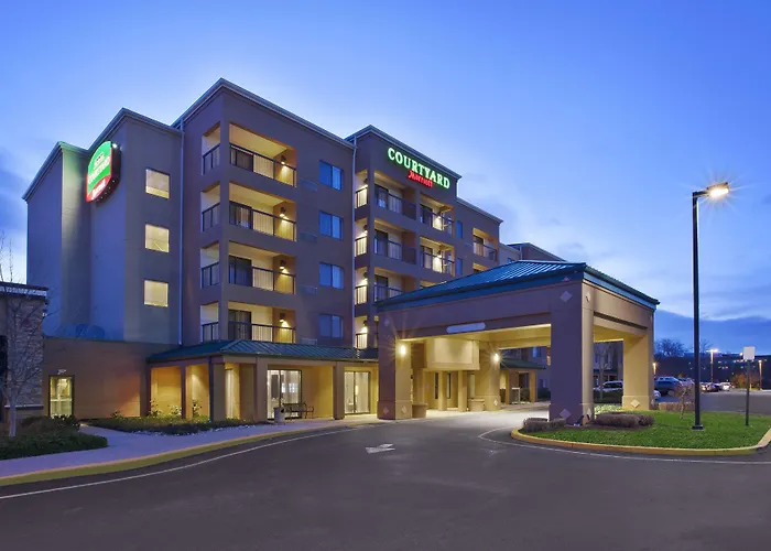 Courtyard By Marriott