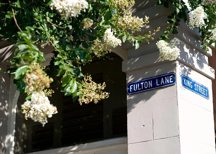Fulton Lane Inn