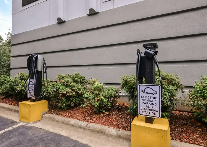 Wingate By Wyndham Charlotte Airport