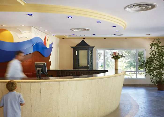 Insotel Club Maryland Playa Migjorn