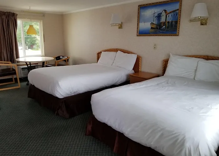 Americas Best Value Inn Hyannis
