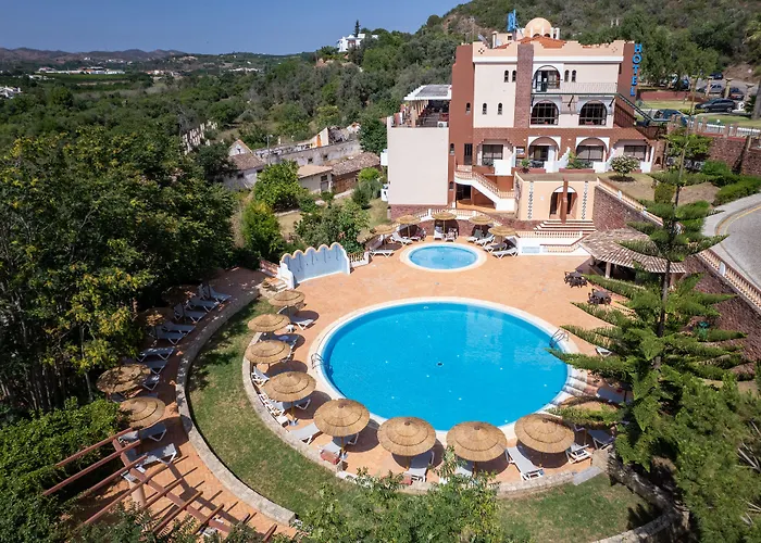 Hotel Colina Dos Mouros