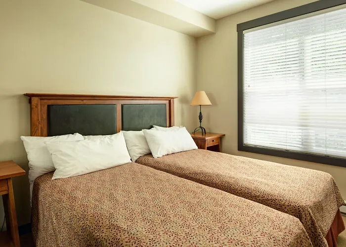 Panorama Mountain Resort - Ski Tip / Tamarack Condos