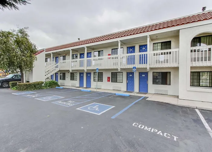 Motel 6-Salinas, Ca - North Monterey Area