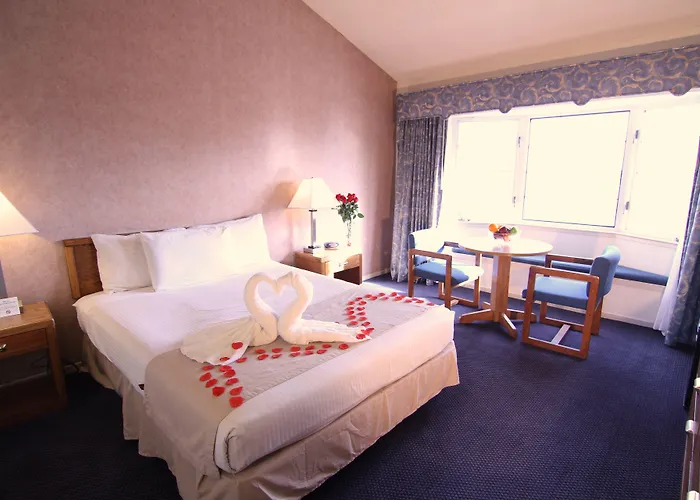 Harbor View Inn