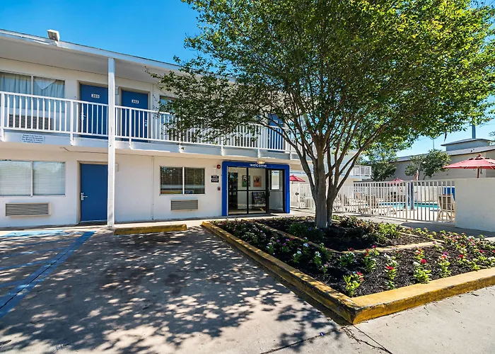 Motel 6-, Tx - Northwest