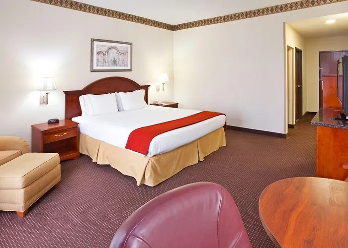 Holiday Inn Express Toledo-Oregon By Ihg