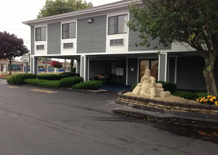Ambassador Inn And Suites